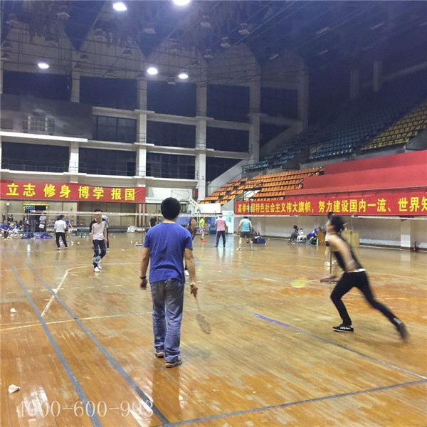 柯尼卡美能達復印機代理商羽毛球賽第8回合之精彩對決