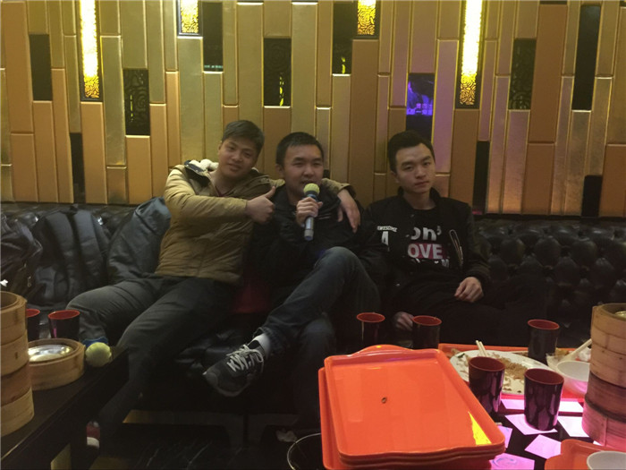 柯尼卡美能達(dá)復(fù)印機(jī)彩印記錄3月科頤壽星生日會(huì)