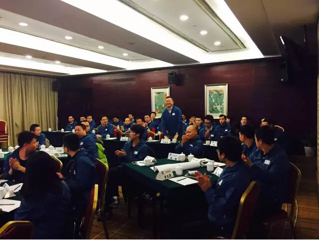 1月8日上午，柯尼卡美能達(dá)代表和思路順庫(kù)李東超發(fā)表講話-科頤辦公分享