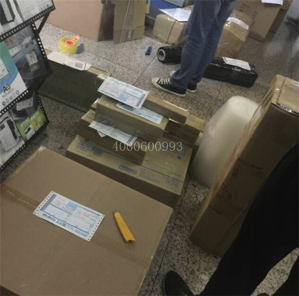 9-7 柯尼卡美能達(dá)耗材配件打包發(fā)貨-科頤辦公